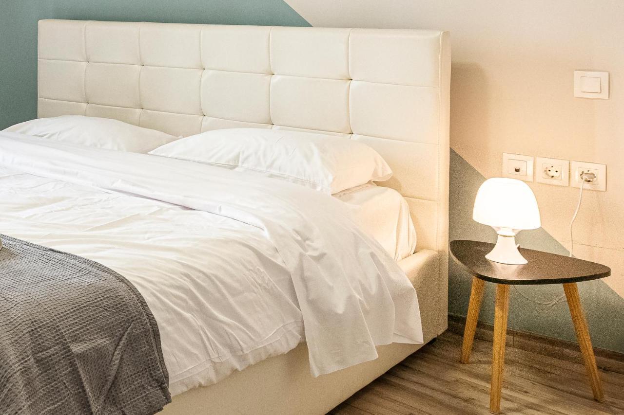 Athenian Boutique Apartments Екстер'єр фото